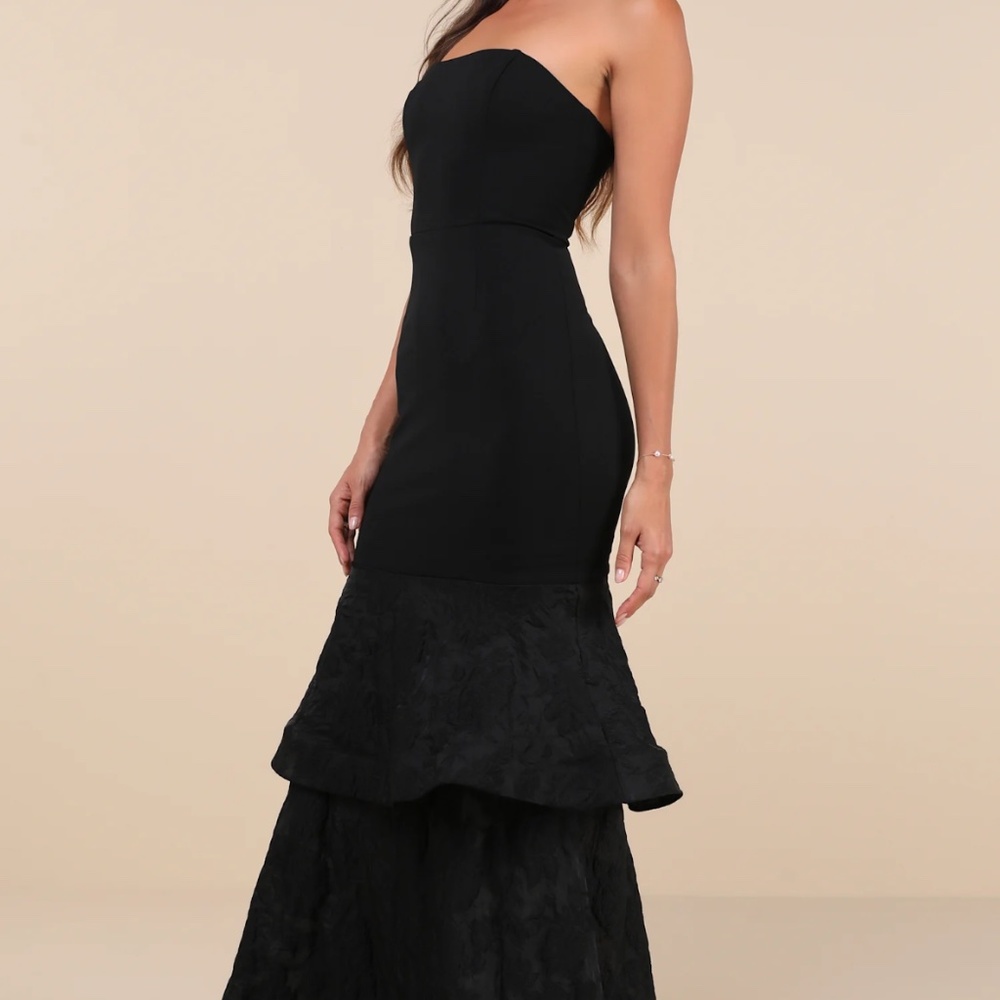 Immense Drama Black Strapless Tiered Jacquard Maxi Dress